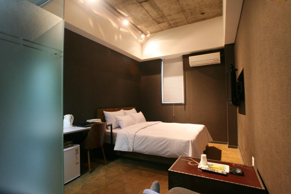 Vvalt Hotel Seul Esterno foto