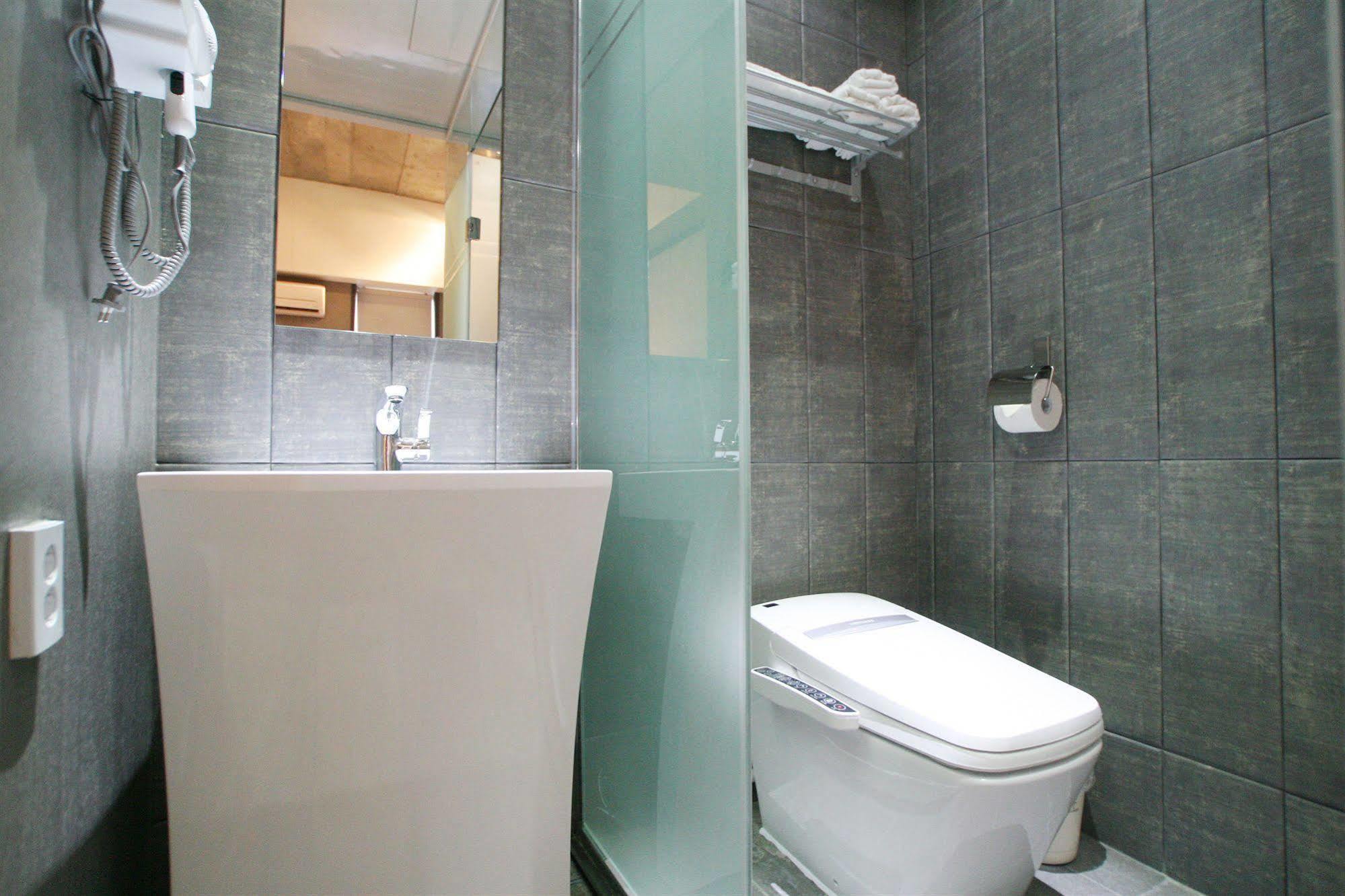 Vvalt Hotel Seul Esterno foto