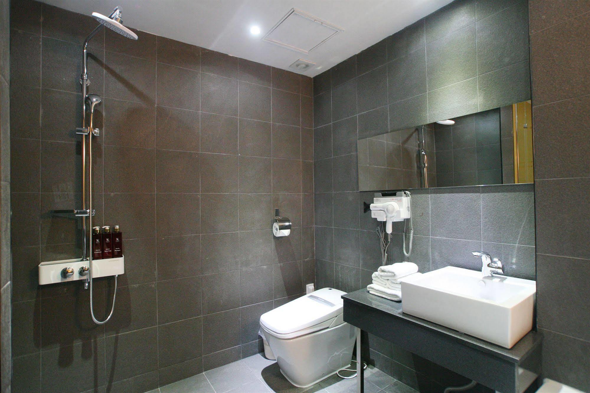 Vvalt Hotel Seul Esterno foto